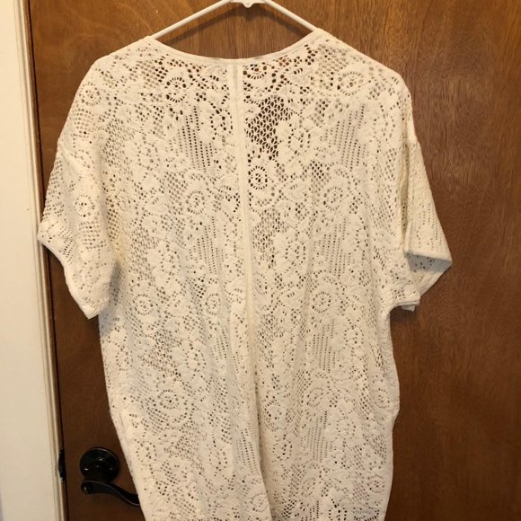 Gorgeous NWT BANANA REPUBLIC lace tunic or swim coverup, size small - Picture 4 of 4